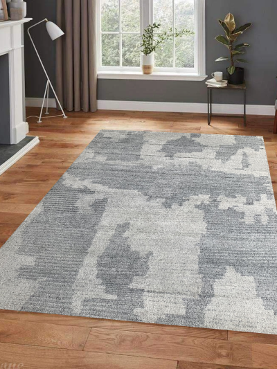 Carpetmantra Handknotted Bamboo Silk Silver Grey Carpet 5.3ft X 7.7ft